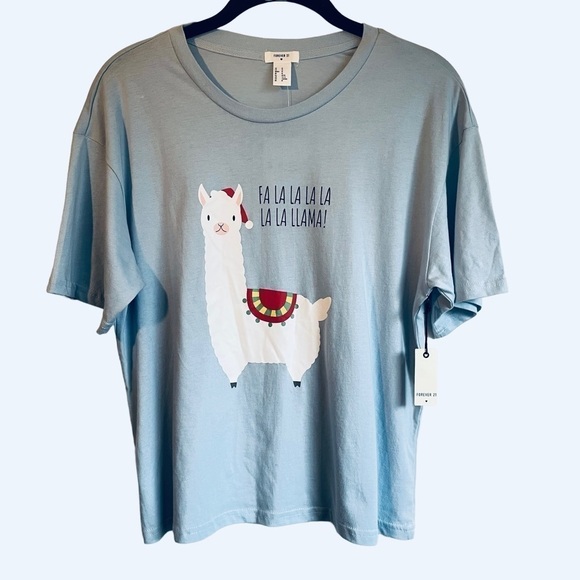 Forever 21 Fa La La La Llama Short Sleeve Tee Size Medium NEW - Picture 1 of 6